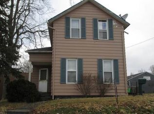 11 Taylor Rd, Bedford, OH 44146