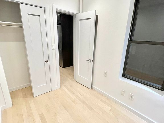 2nd image of 322 E 59th St APT 3A