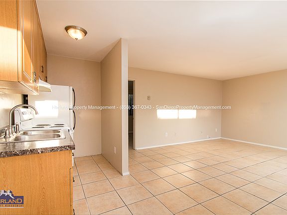 2nd image of 640 E 16th St APT 4