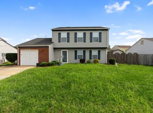 27 Rotherham Ln, Hampton, VA 23666