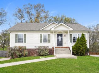 1740 Ridge Runner Ct, Clarksville, TN 37042