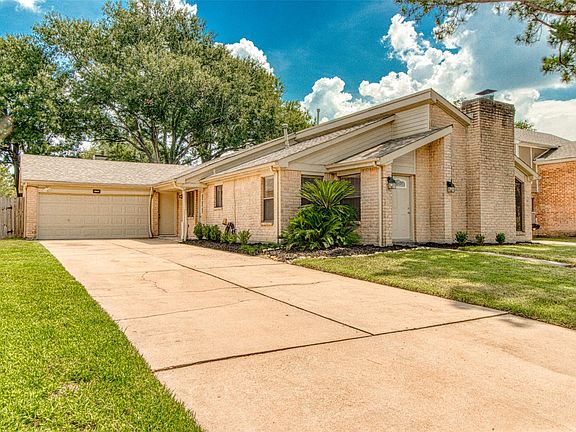 4th image of 1910 Pepperwood Ln
