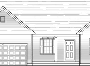 14 Winterberry Ln, Fort Edward, NY 12828