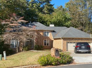 11280 Vedrines Dr, Johns Creek, GA 30022