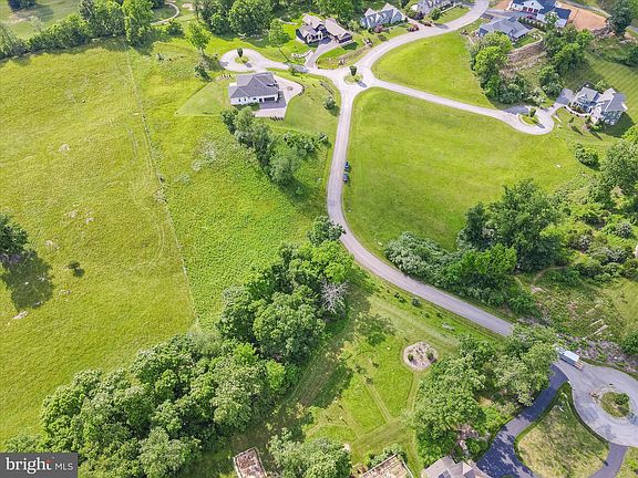 5th image of Briar Mountain Dr