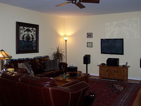 5th image of 12909 Benton Park Cir