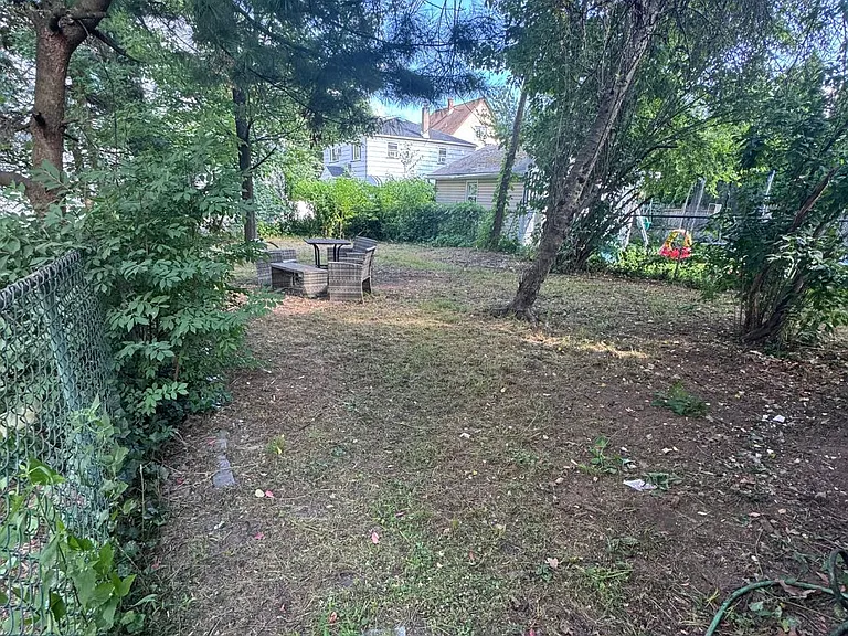 John St — Photo 3