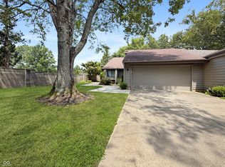4692 Carya Sq, Columbus, IN 47201