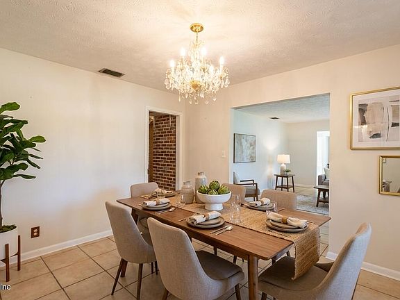 3rd image of 3156 GREEN ARBOR Place