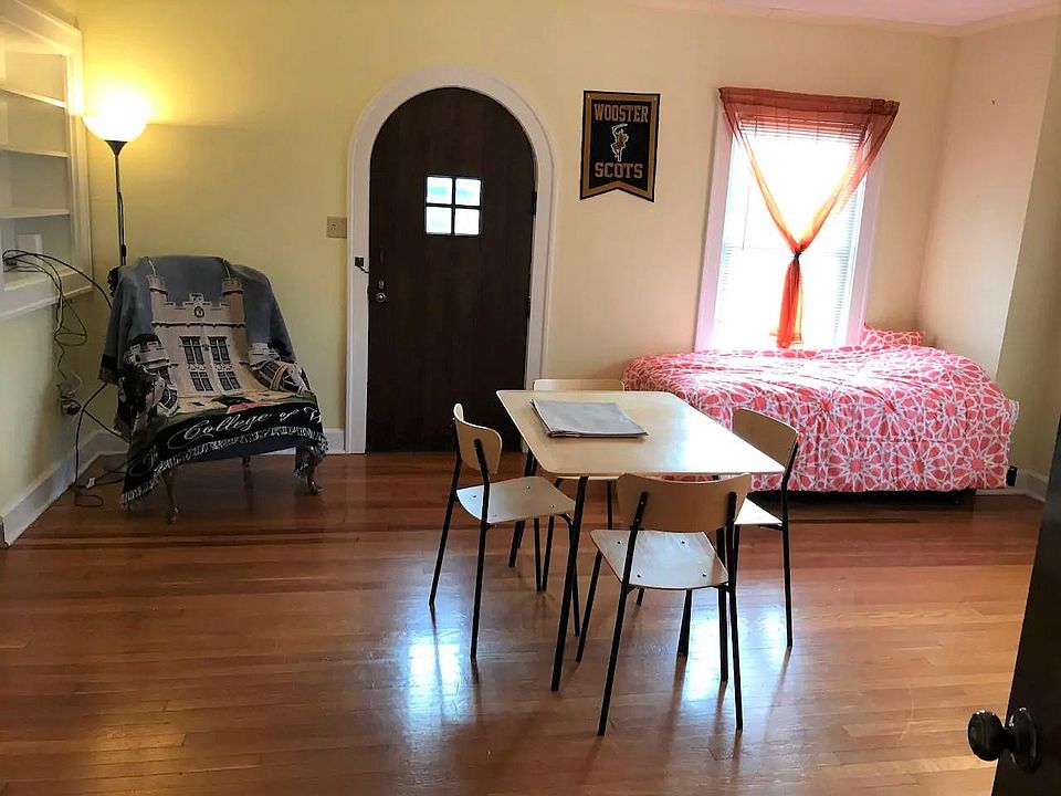 1st image of 1004 Quinby Ave APT 1