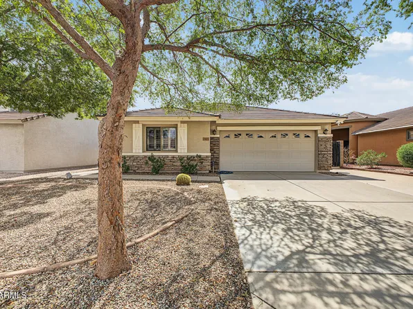 2401 W SILVER STREAK Way, San Tan Valley, AZ 85144