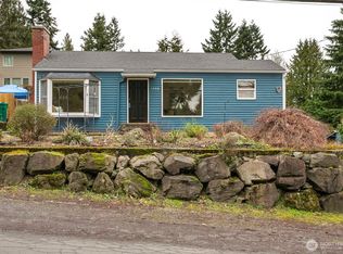 1526 N 107th St, Seattle, WA