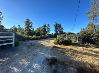 10001 West Dr, Felton, CA 95018