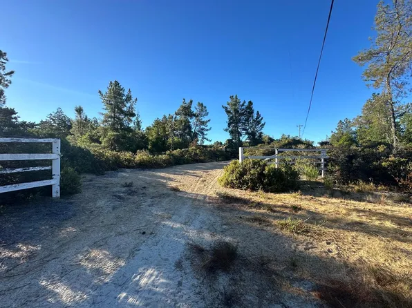 10001 West Dr, Felton, CA 95018