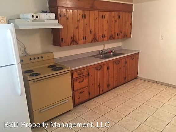 2nd image of 2001 W Broadway St APT 19
