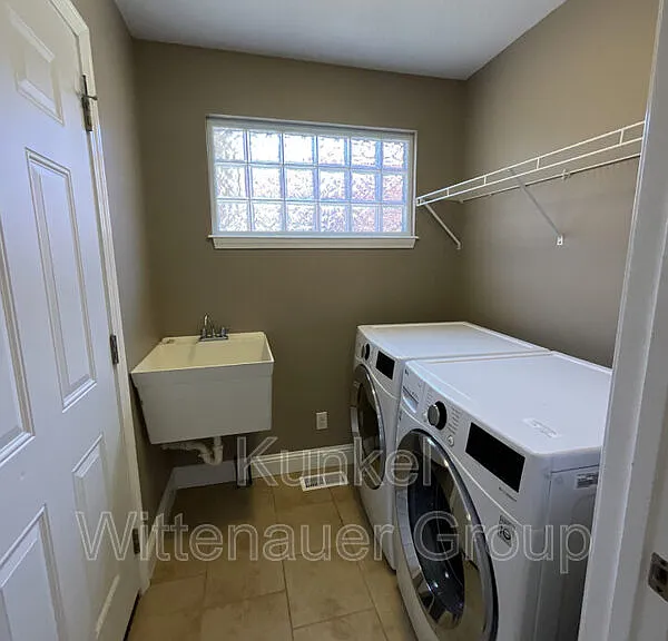 714 Wheatfield Rd — Photo 23