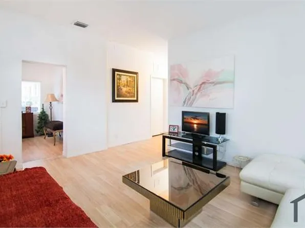 1012 14th St, West Palm Beach, FL 33401