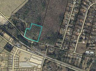 310 E Midland Ave, Winder, GA 30680