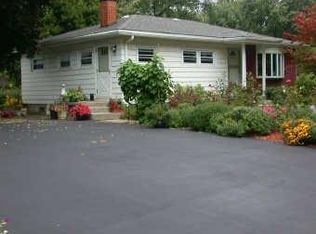 3216 Bruce Rd, Lake Station, IN 46405