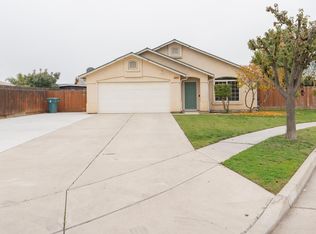 254 Feather Ct, Tulare, CA 93274