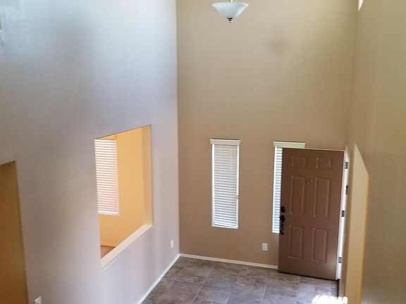 4th image of 2757 E Bellerive Dr