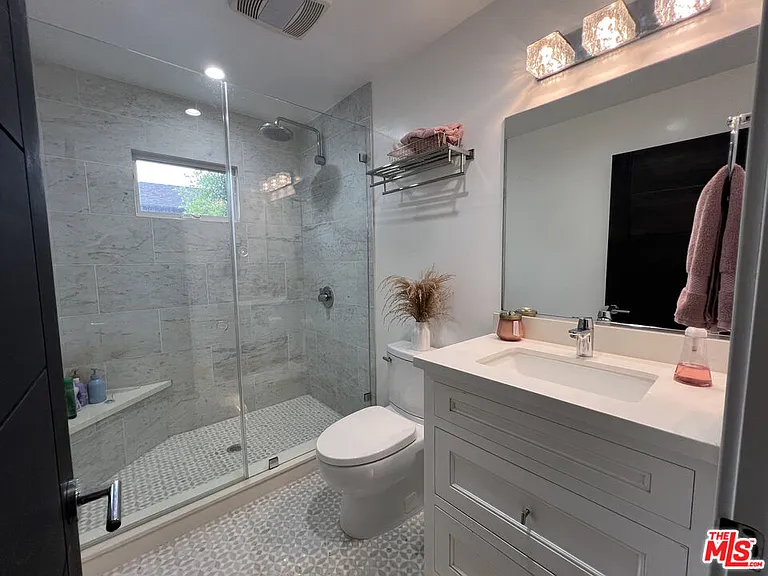 3350 McLaughlin Ave — Photo 25