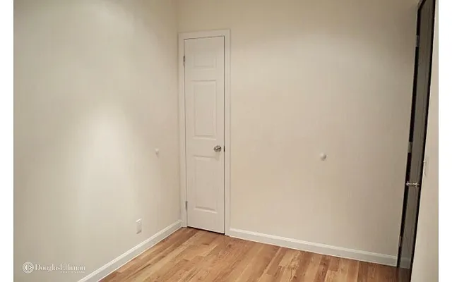 Rented by Douglas Elliman | media 25