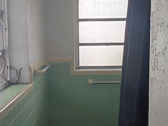 4th image of 1501 N Ocean Blvd APT 1