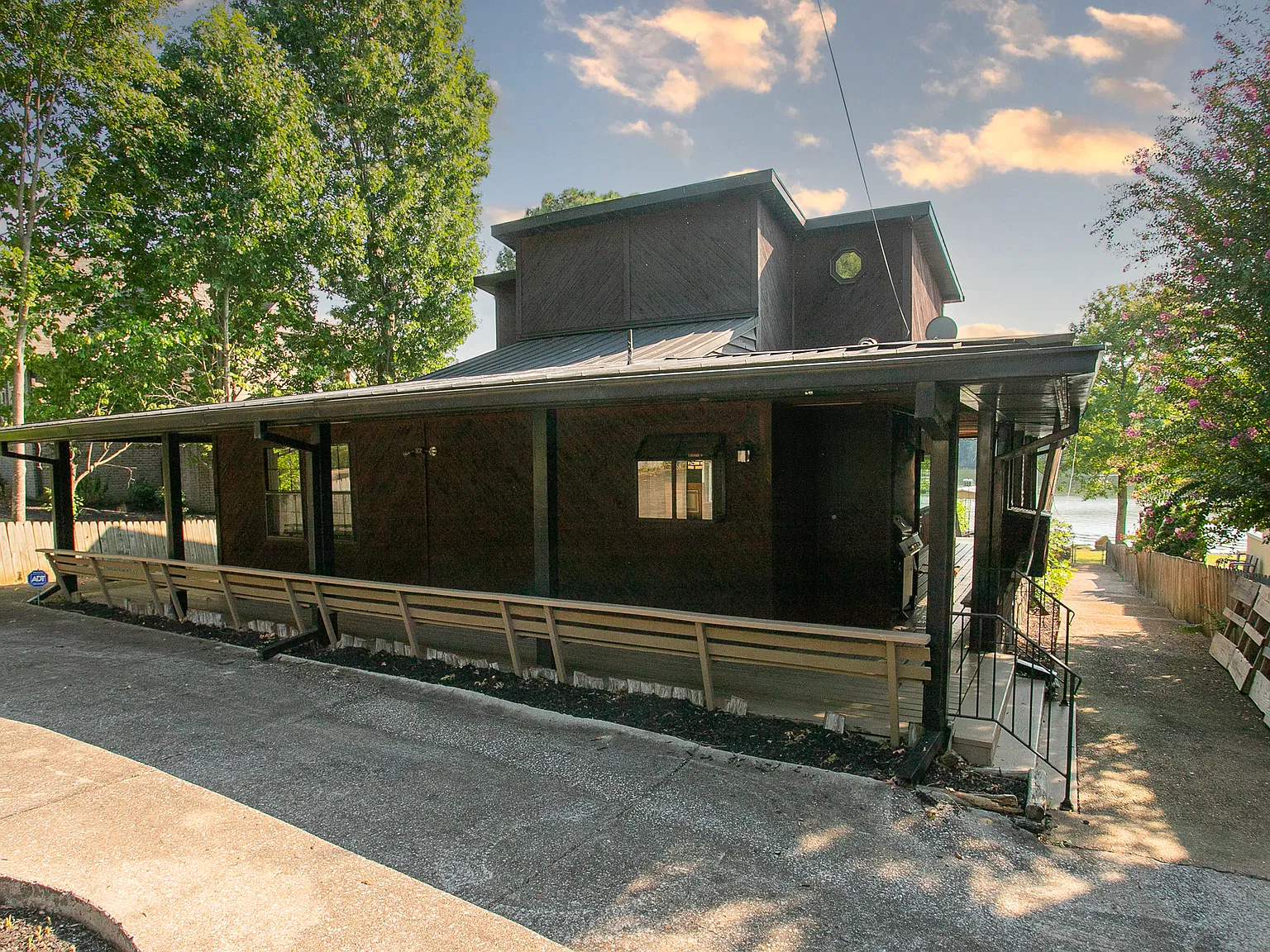 335 River Drive - 1 — Photo 2