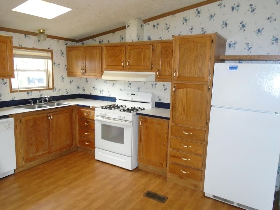 2nd image of 26015 3rd St #Ra118