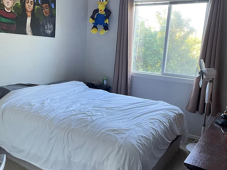 Another upstair's room