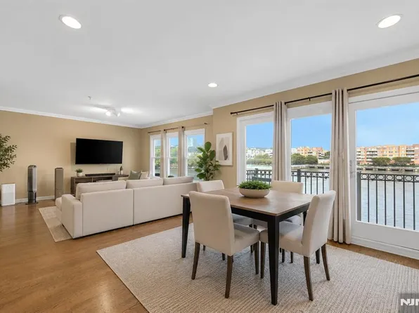 155 The Promenade, Edgewater, NJ 07020