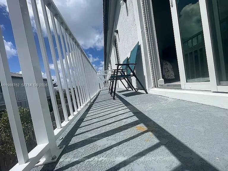 728 SE 14th Ct — Photo 18