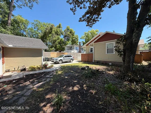 4249 Saint Johns Ave — Photo 16