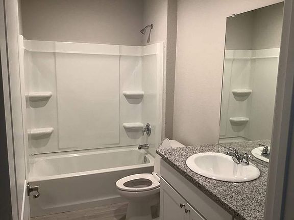 5th image of 4501 Meadowland Pl