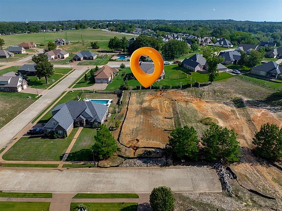 3rd image of 304 Colton Cv Lot 3A
