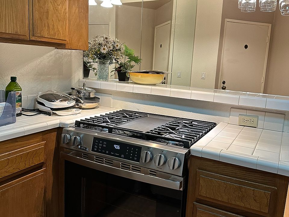New stove & hood