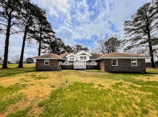 2441 Herring Ditch Rd, Chesapeake, VA 23323