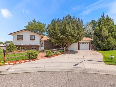 5 Sundance Ct, Pueblo, CO, 81008