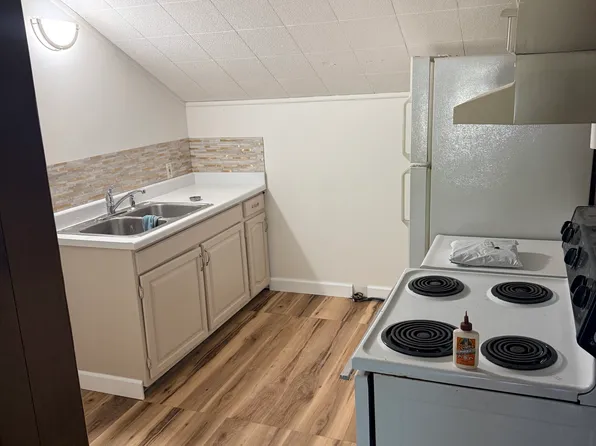 39 Salzburg Rd Unit 2, Bay City, MI 48706