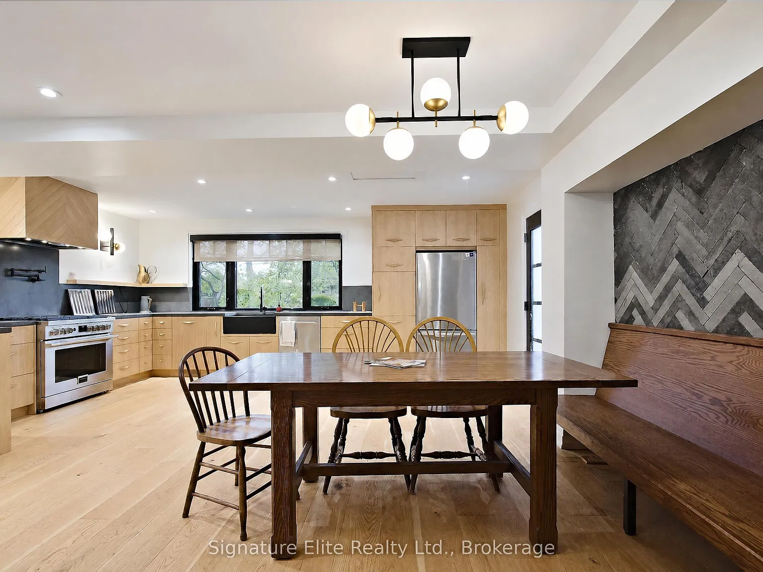 3 bed, $4,495 — Photo 2