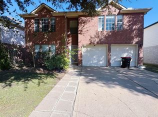 9323 Eaglewood Spring Dr, Houston, TX 77083