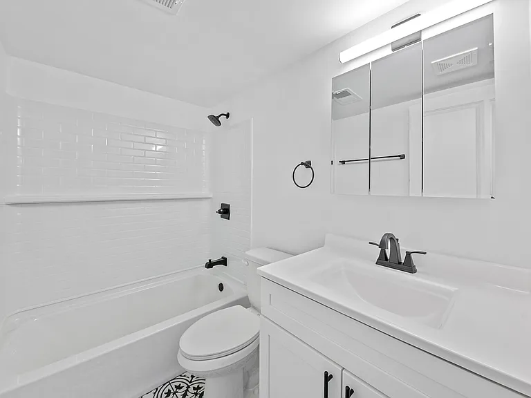010-4015 Estermarie Dr. Unit 4_CincyPhotoPro-1609