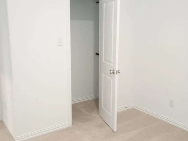 5119 Winterberry Dr — Photo 36