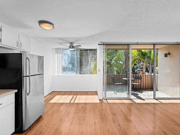 2nd image of 1740 Upas St APT 16