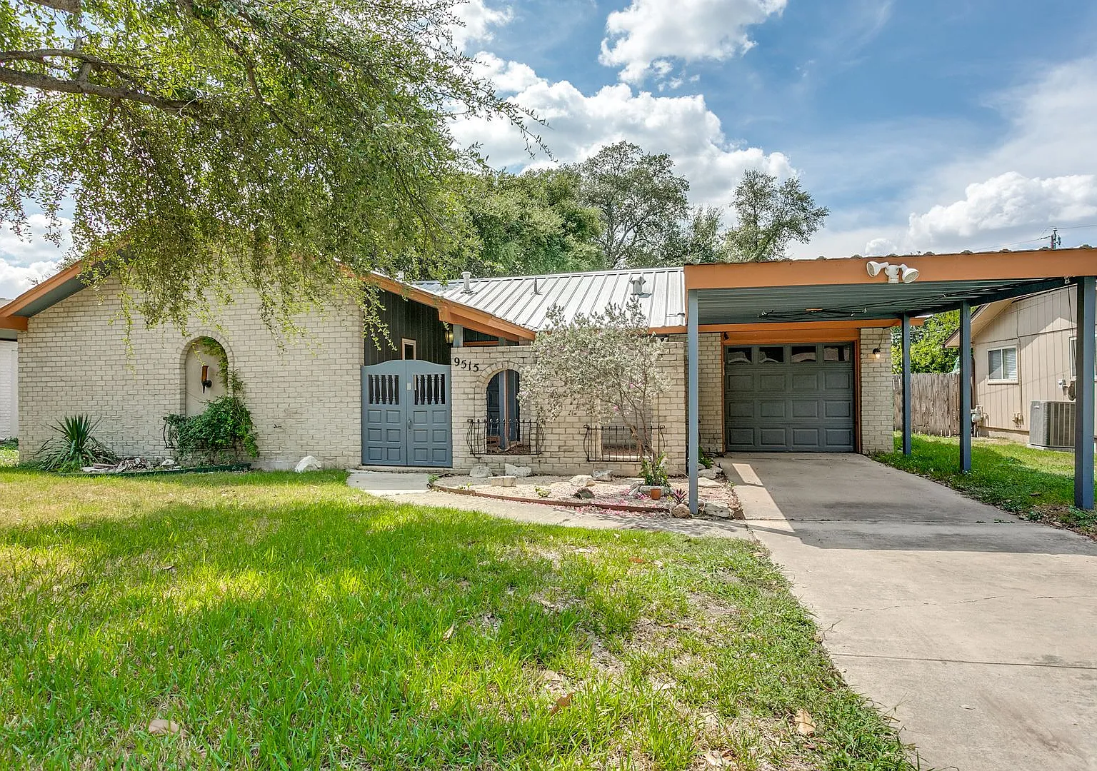 3-bedroom home in North Star Hills — Photo 2