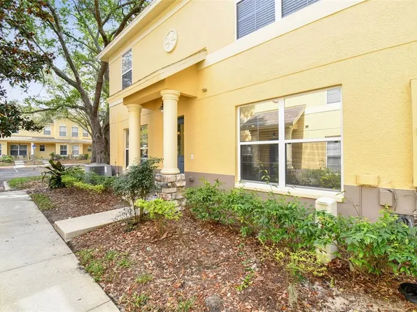 212 Draw Bridge Ln, Valrico, FL 33594