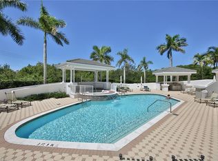 300 Dunes Blvd #PENTHOUSE 2, Naples, FL 34108