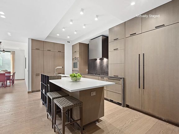 4th image of 88 Lexington Ave #705