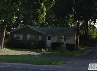 1295 Lakeland Ave, Bohemia, NY 11716